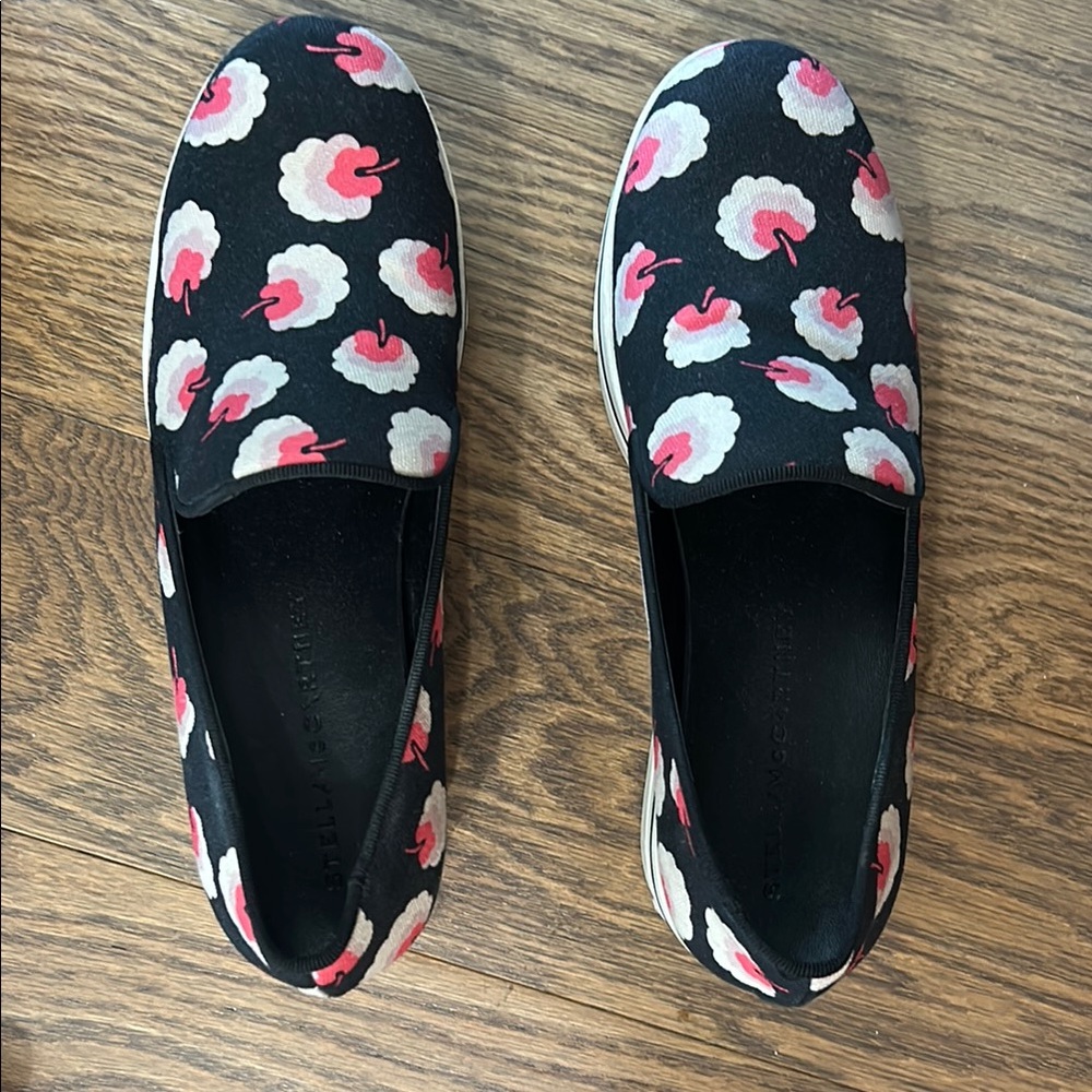 Stella McCartney Stylish Black and Pink Women's Slip-On Shoes
